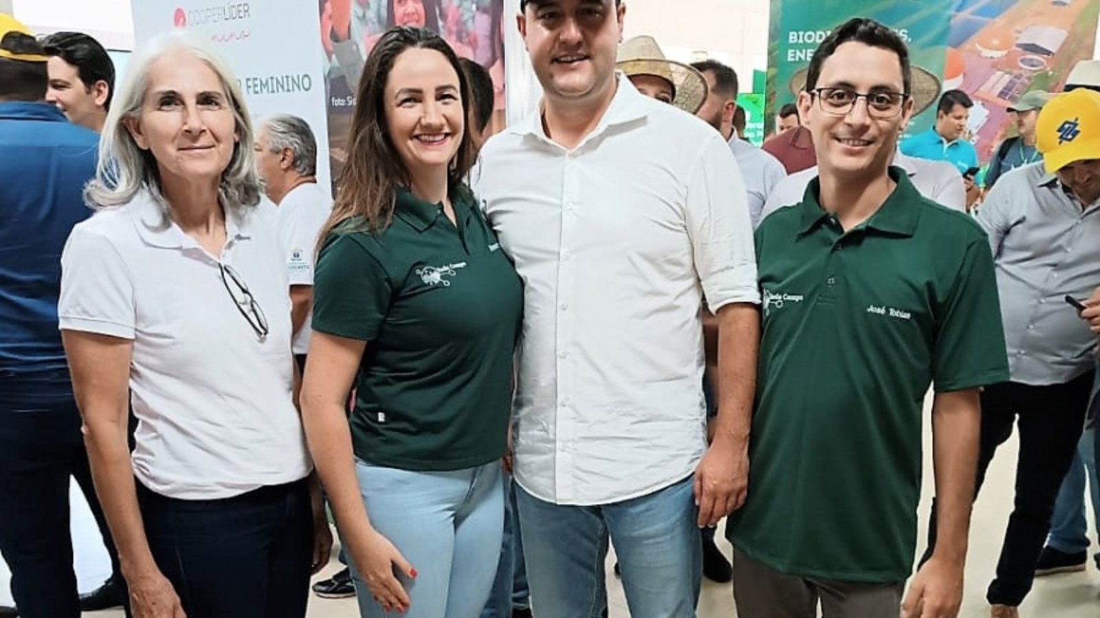 50b9891c971e08f71081e0d7ef8d584a_XL