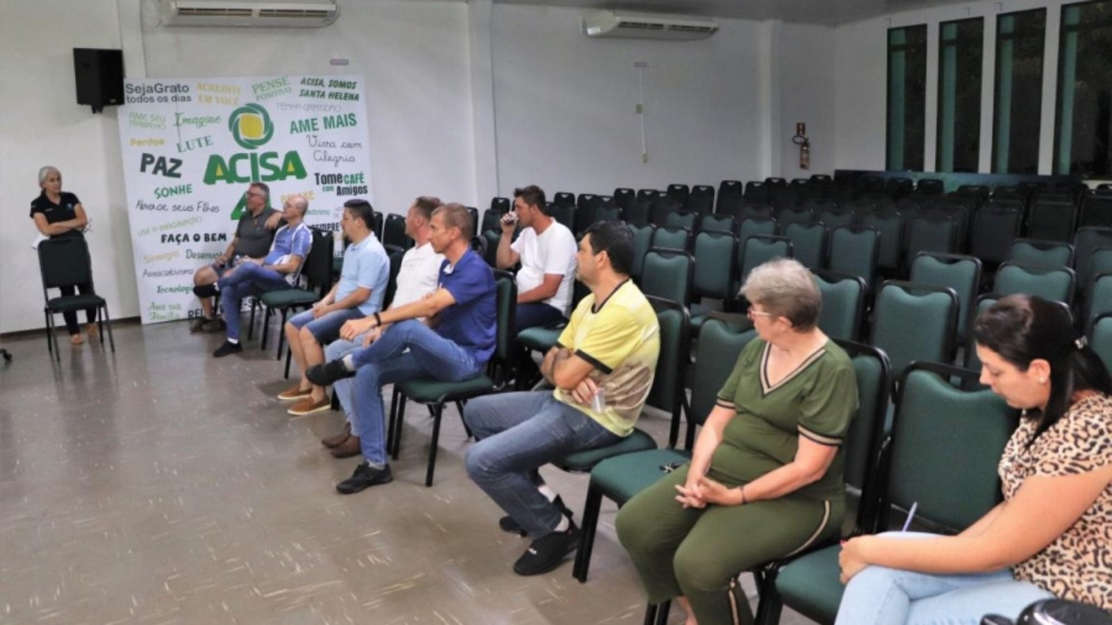 d06fdaa9f232e92a3beebf15d68190ab_XL